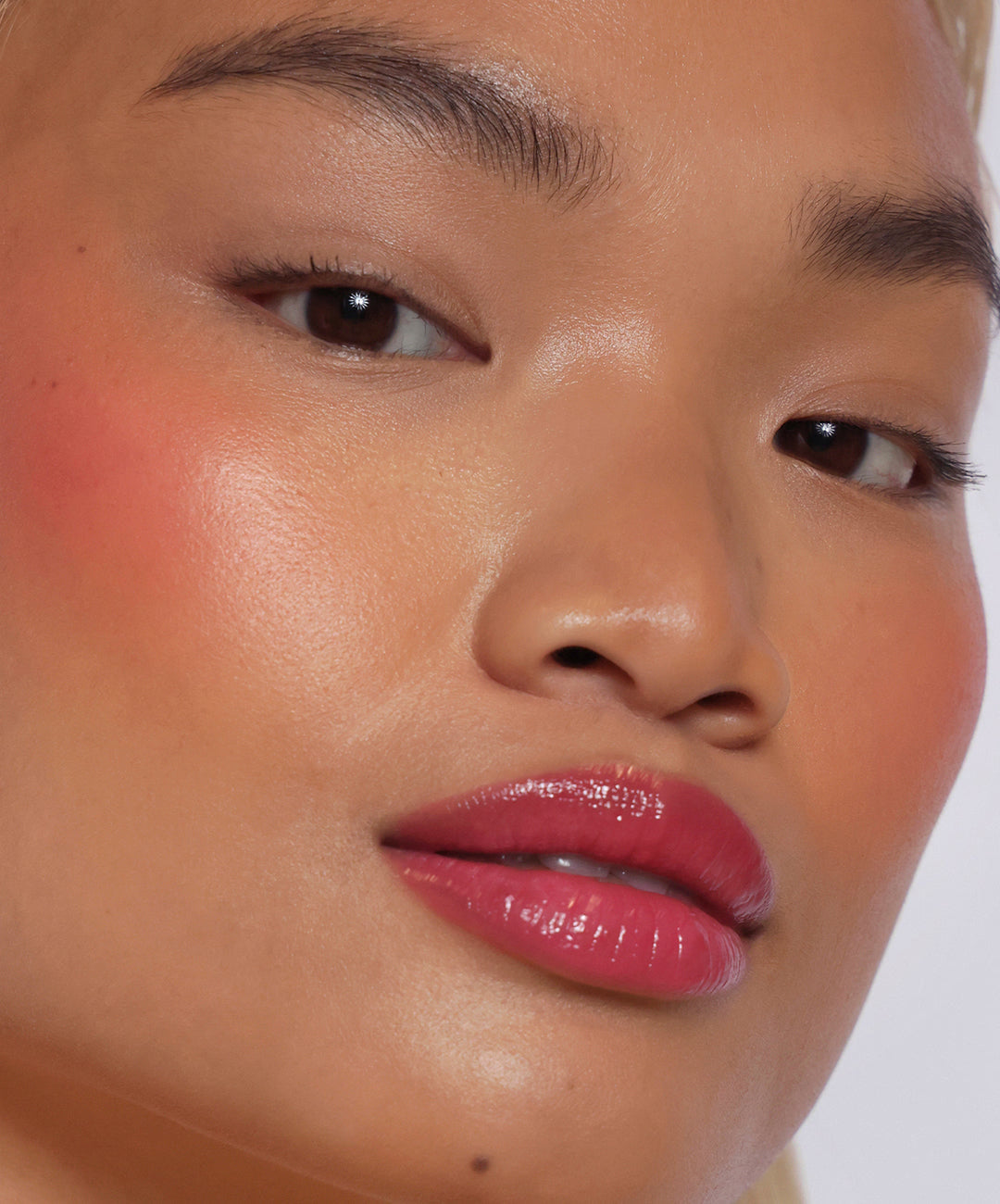 REFY Lip Gloss -GUAVA