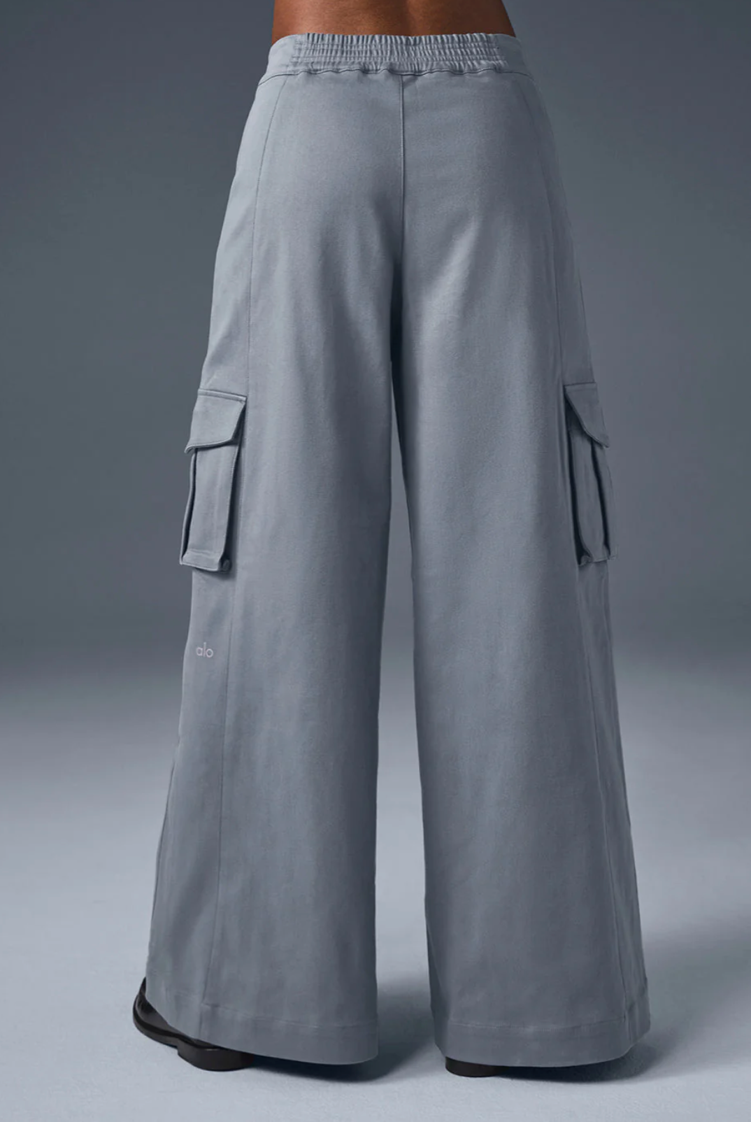 Alo Yoga Show Off Cargo Wide Leg Trouser (Regular)