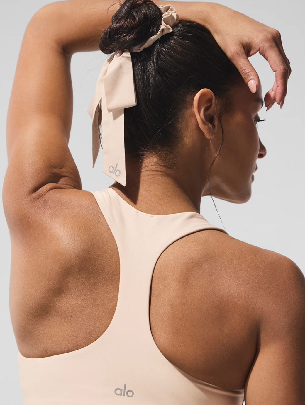 Alo Yoga Love Knots Tie Scrunchie