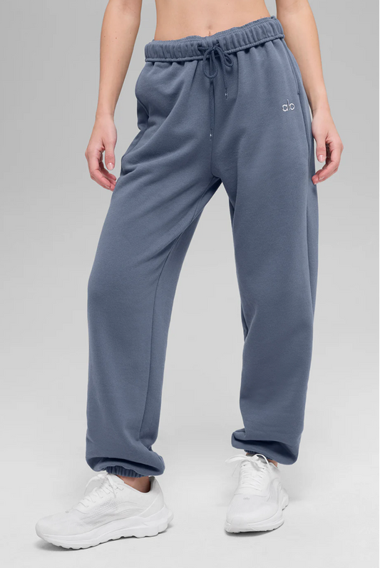 Alo Yoga Accolade Sweatpant