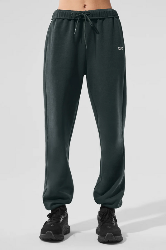Alo Yoga Accolade Sweatpant