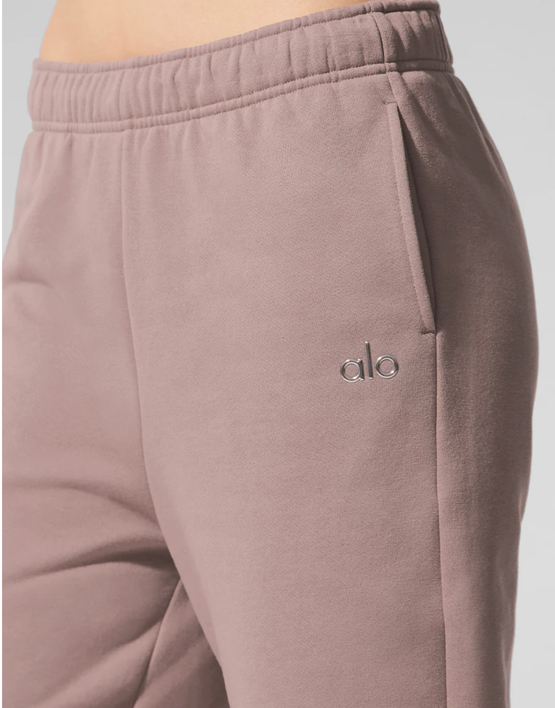 Alo Yoga Accolade Sweatpant