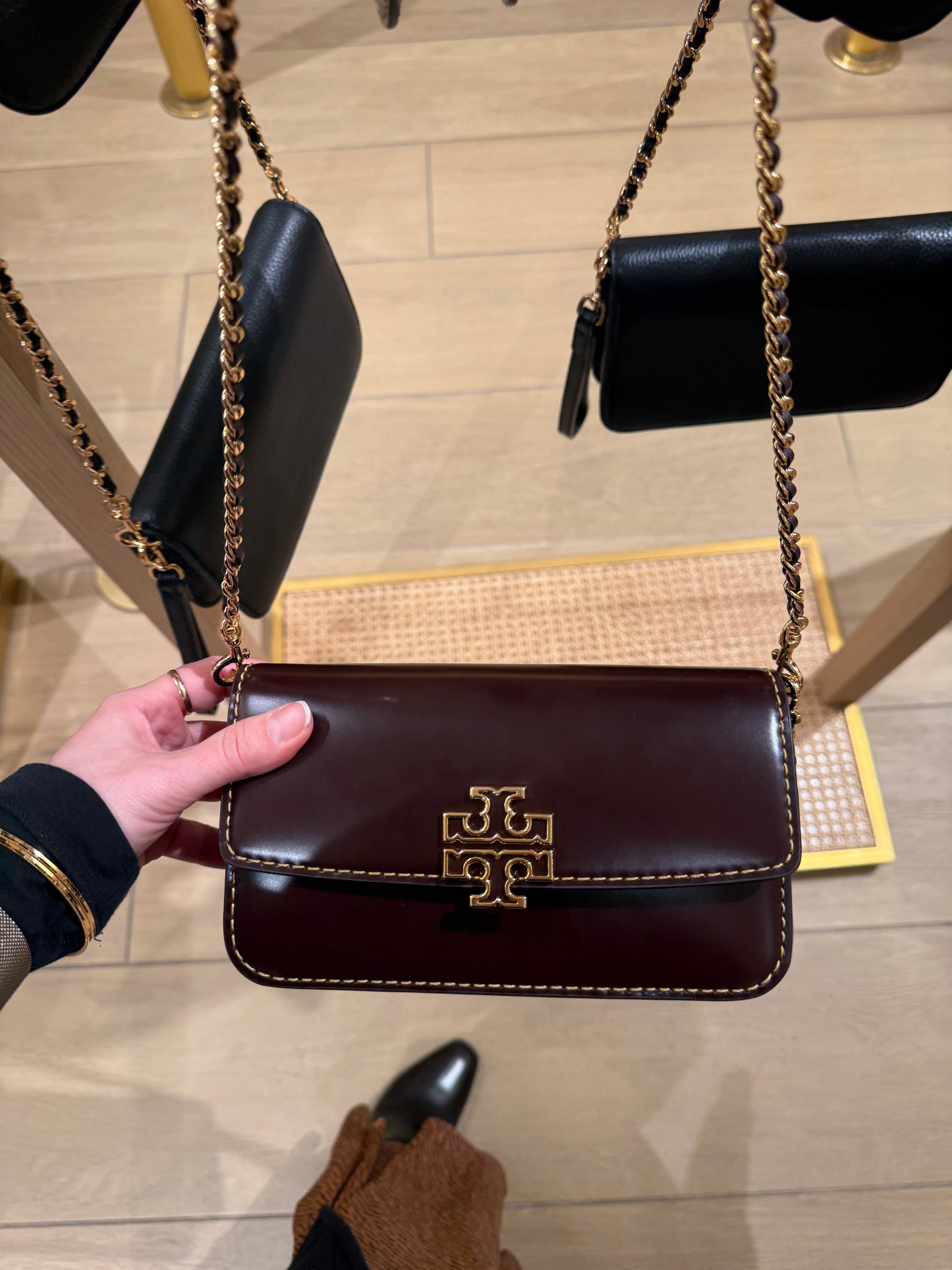 Tory Burch Britten Wristlet Chain Wallet Crossbody