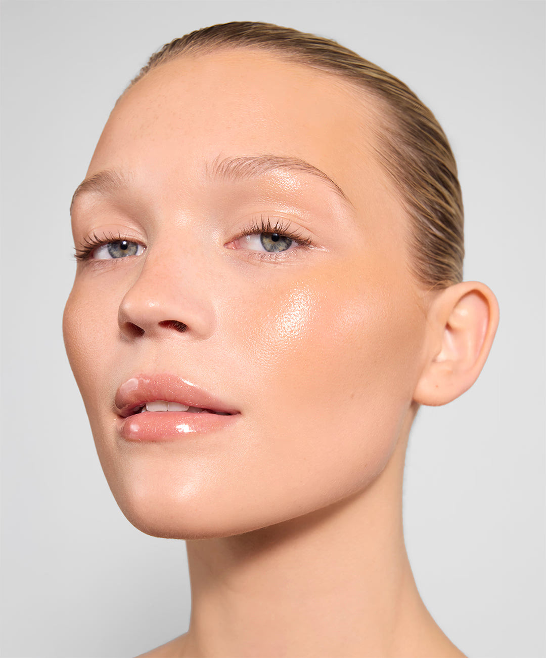 REFY Gloss Highlighter