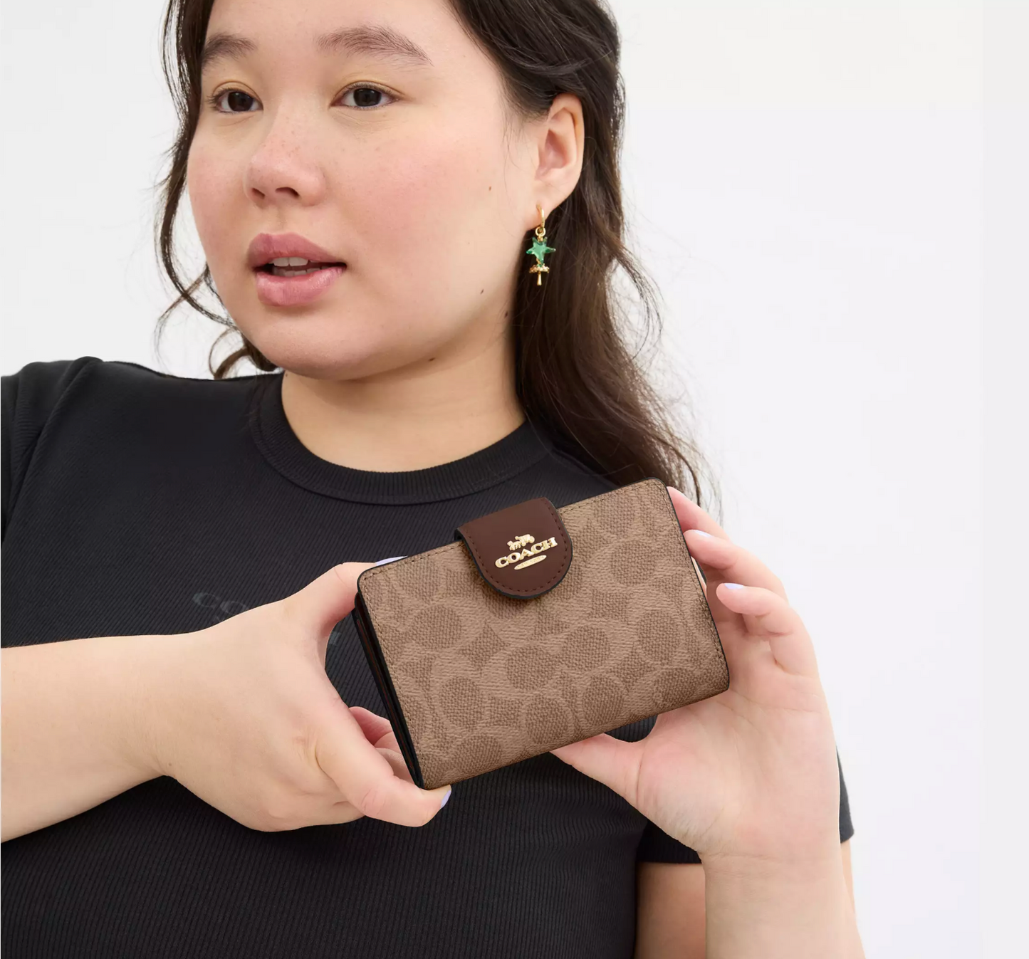 Coach Medium Corner Zip Kadın Cüzdan