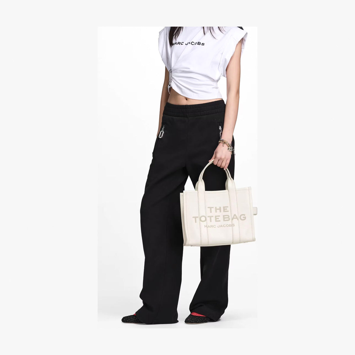 Marc Jacobs The Leather Medium Tote Bag - COTTON/SILVER