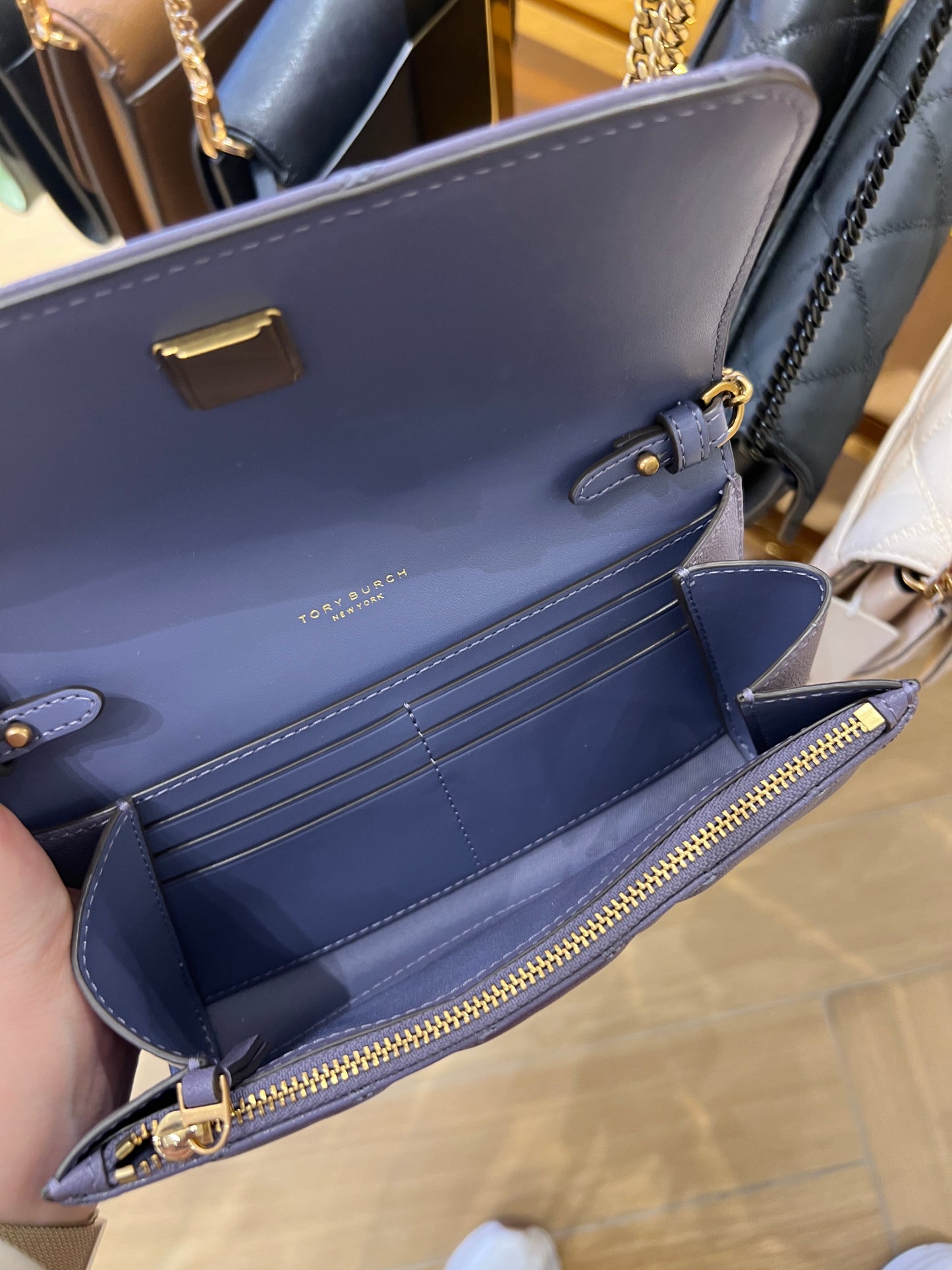 Tory Burch Willa Chain Wallet Crossbody