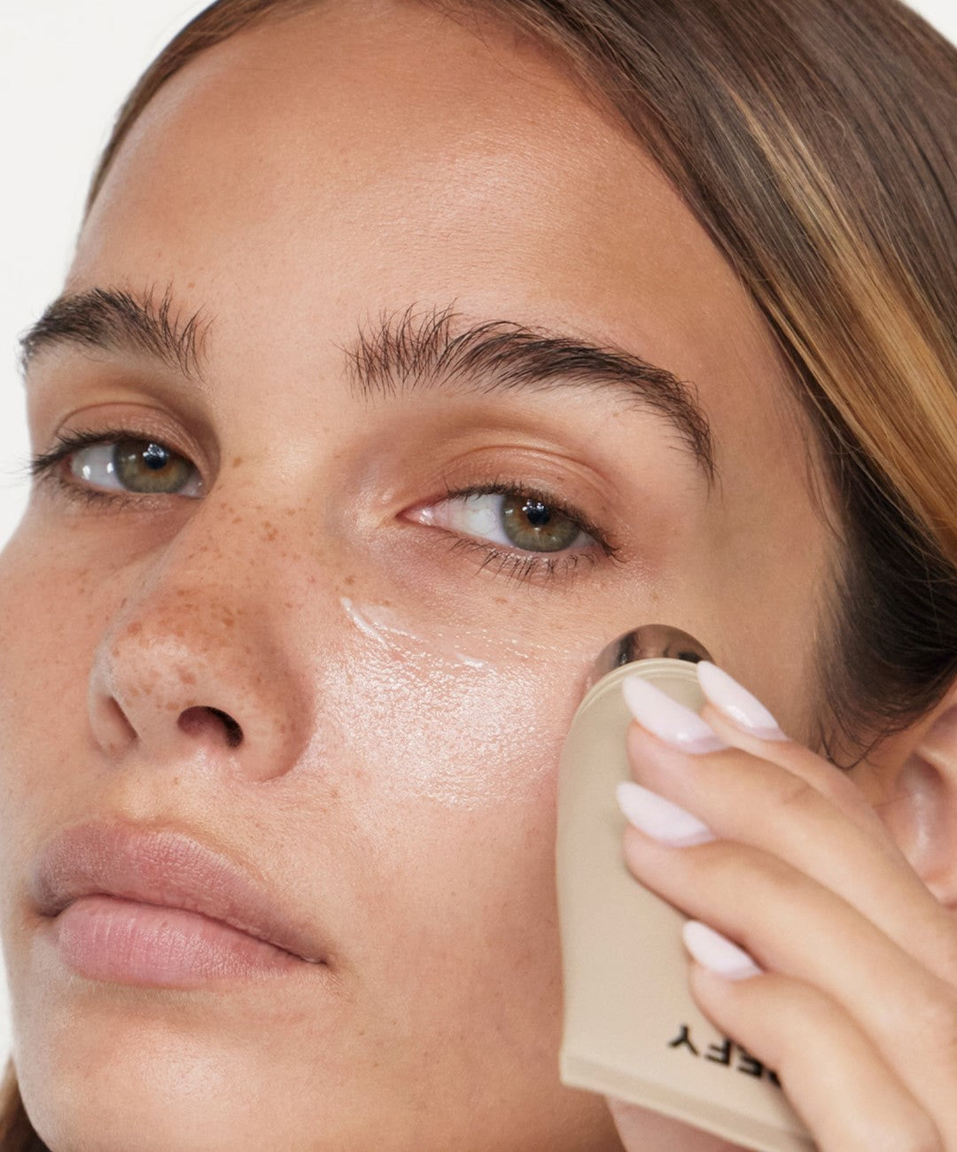 REFY Blur and Hydrate Primer