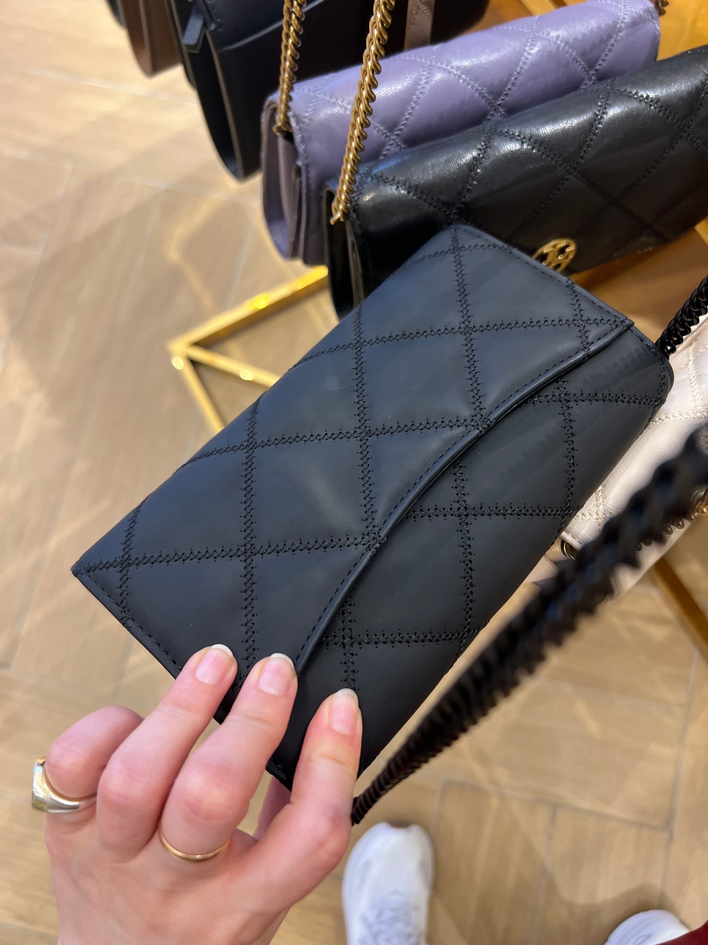 Tory Burch Willa Chain Wallet Crossbody