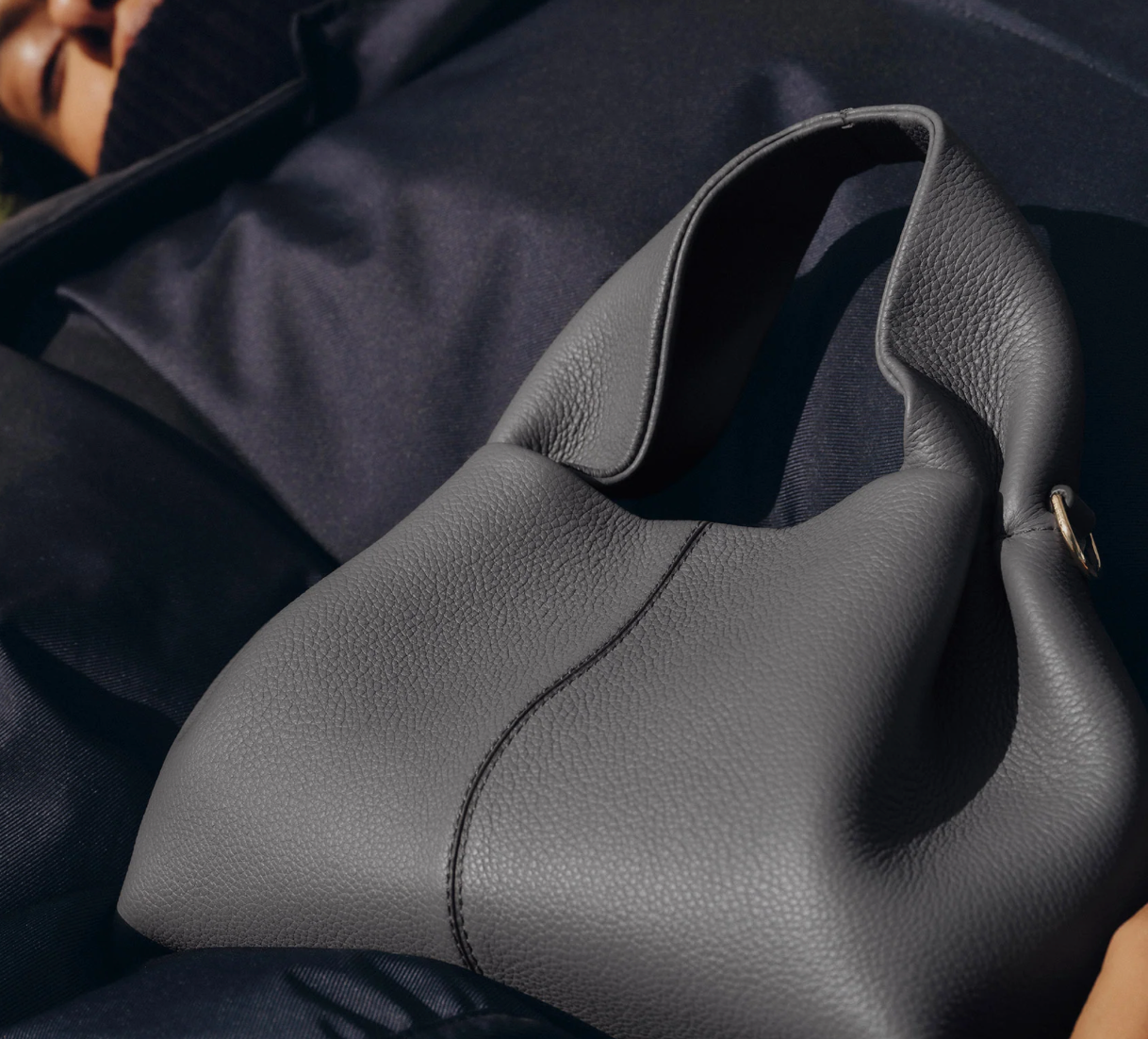 Numéro Neuf Mini-EDITION TEXTURED STONE