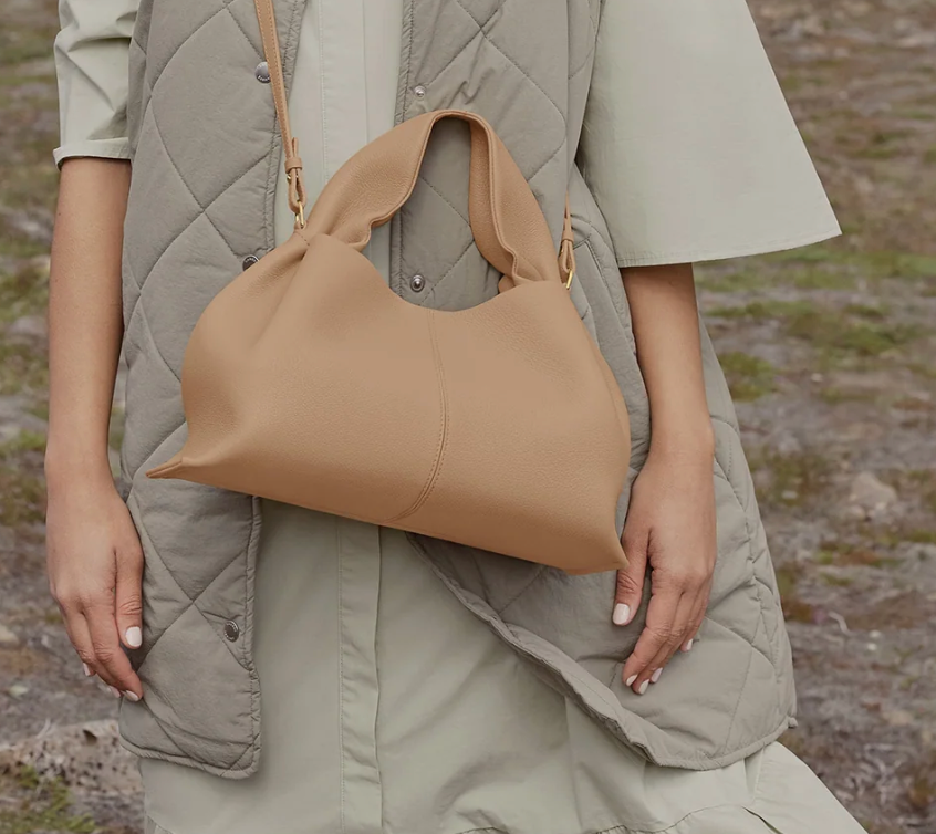 Numéro Neuf EDITION TEXTURED BEIGE