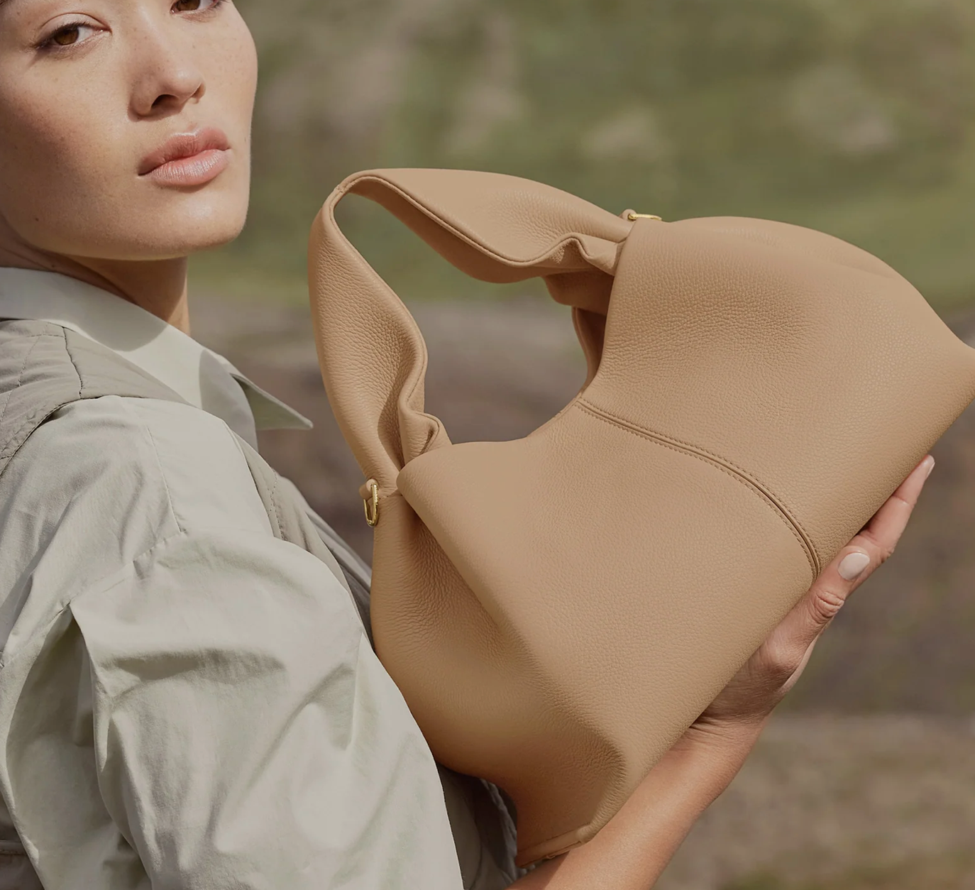 Numéro Neuf EDITION TEXTURED BEIGE
