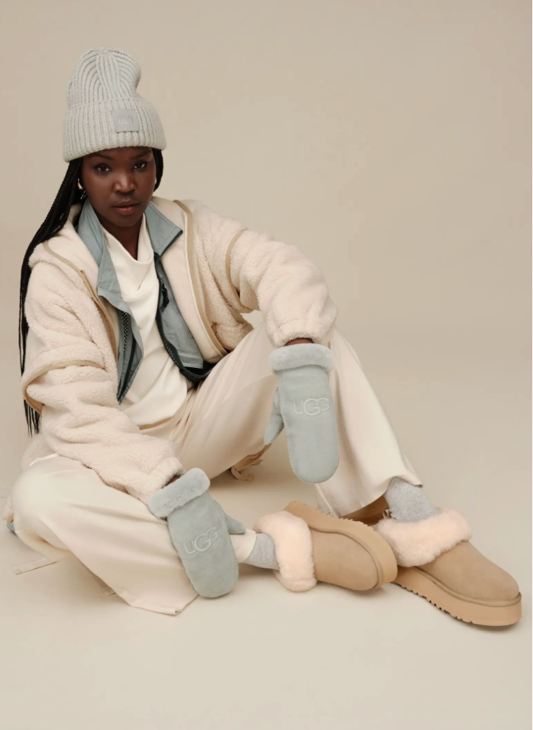 Ugg Tazzelle Genuine Shearling Collar Slipper - Mustard Seed