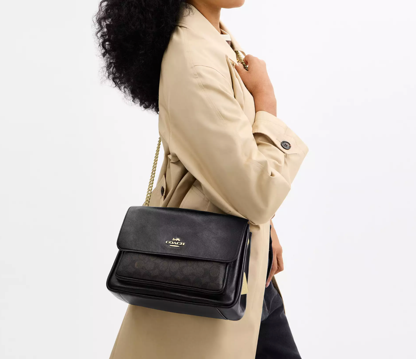 Coach Elodie Crossbody Bag In Signature Canvas