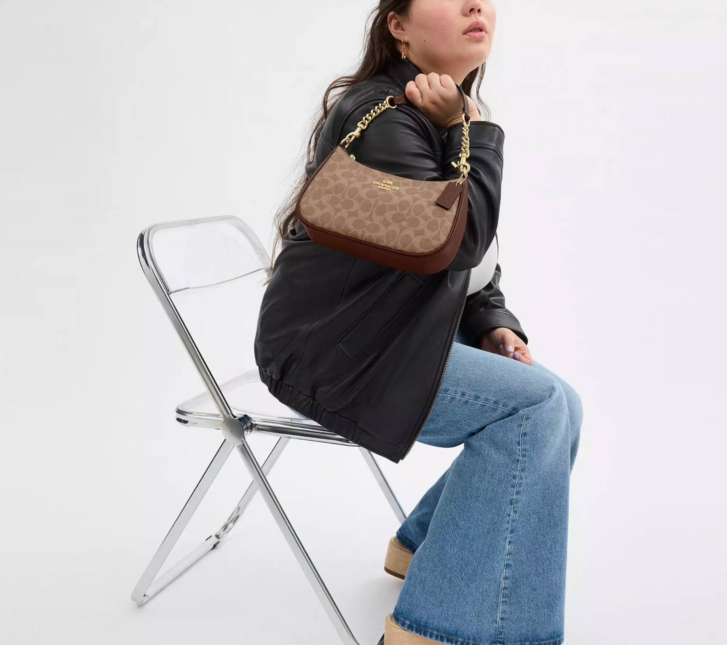 Coach Teri Shoulder Bag In Signature Canvas