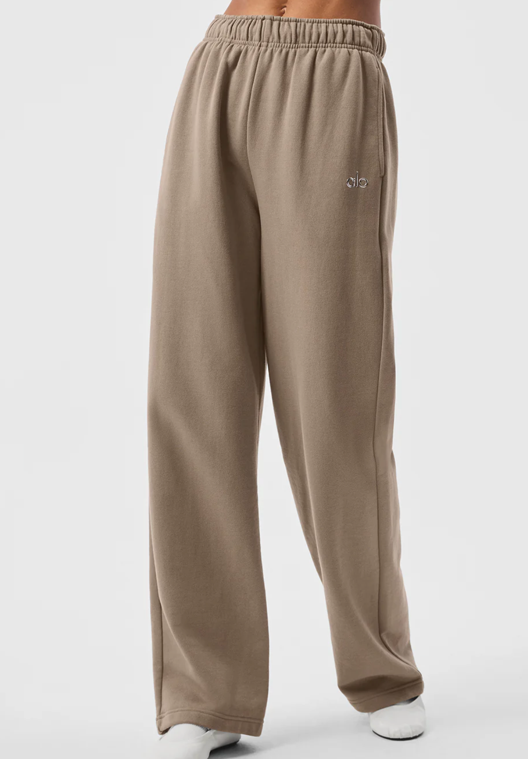 Alo Yoga Accolade Straight Leg Sweatpant