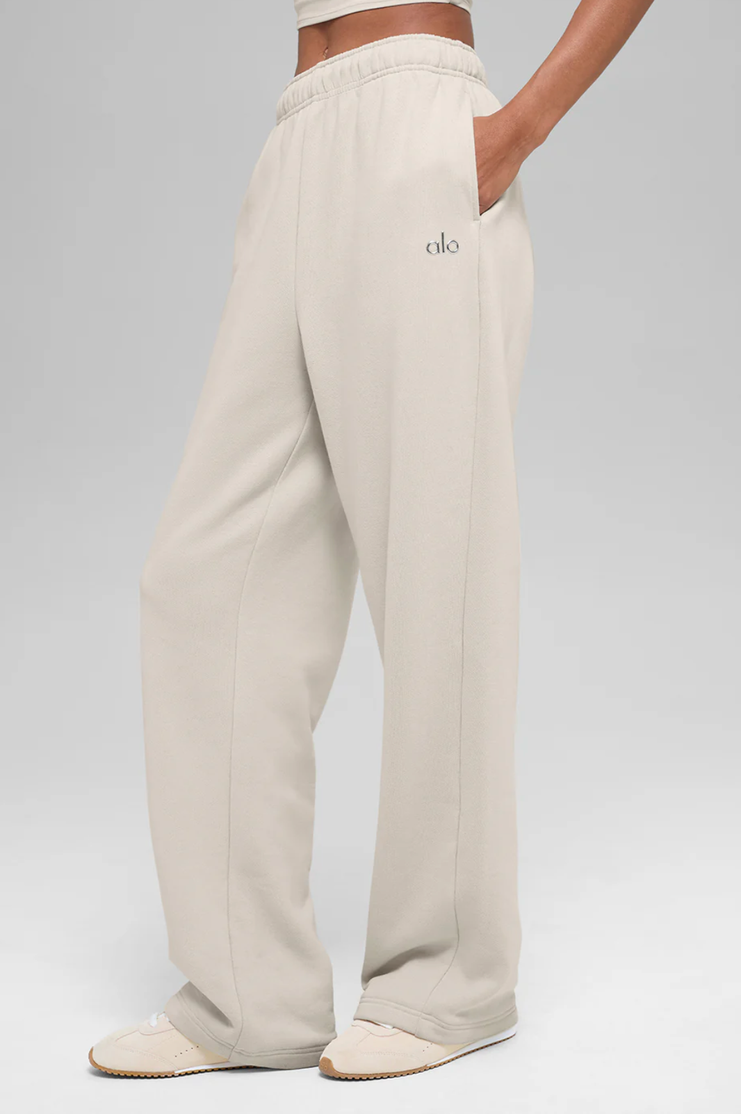 Alo Yoga Accolade Straight Leg Sweatpant