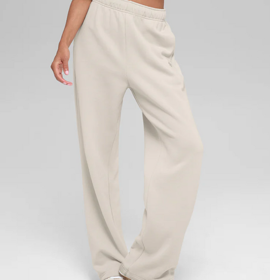 Alo Yoga Accolade Straight Leg Sweatpant