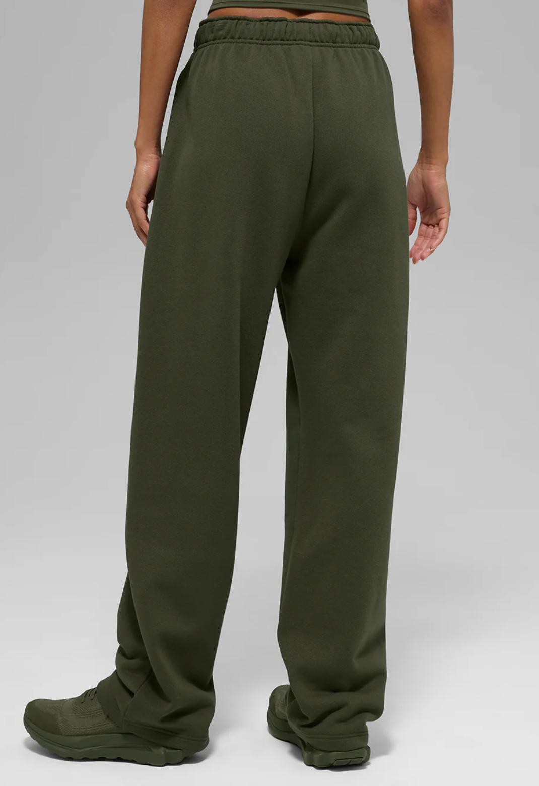 Alo Yoga Accolade Straight Leg Sweatpant