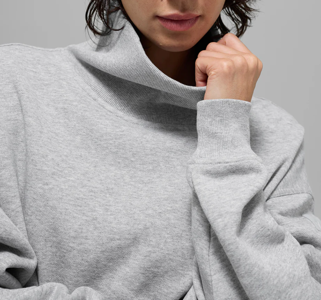 Alo Yoga Hazy Mock Neck Pullover