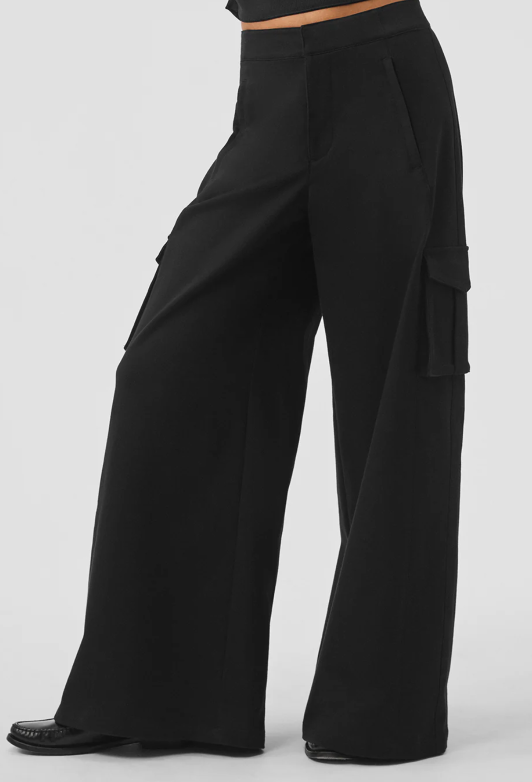 Alo Yoga Show Off Cargo Wide Leg Trouser (Regular)