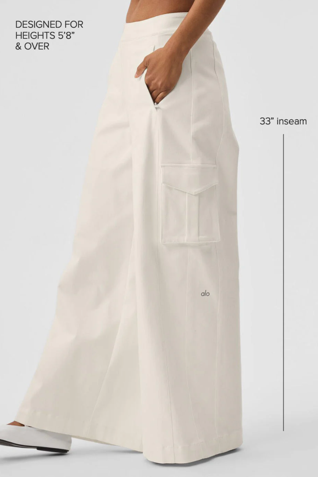 Alo Yoga Show Off Cargo Wide Leg Trouser (Long)