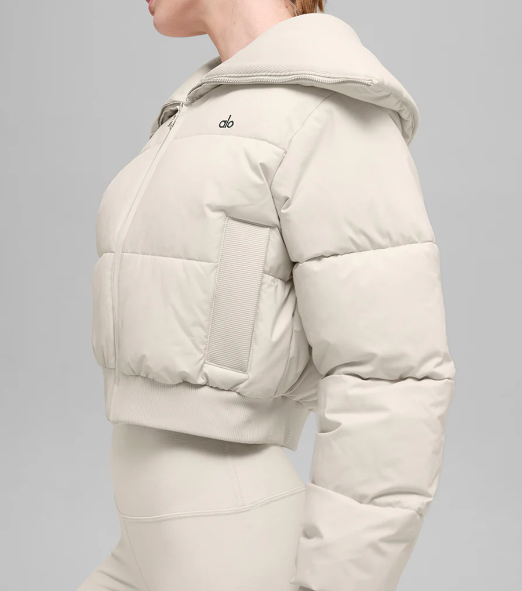 Alo Yoga Captivate Puffer