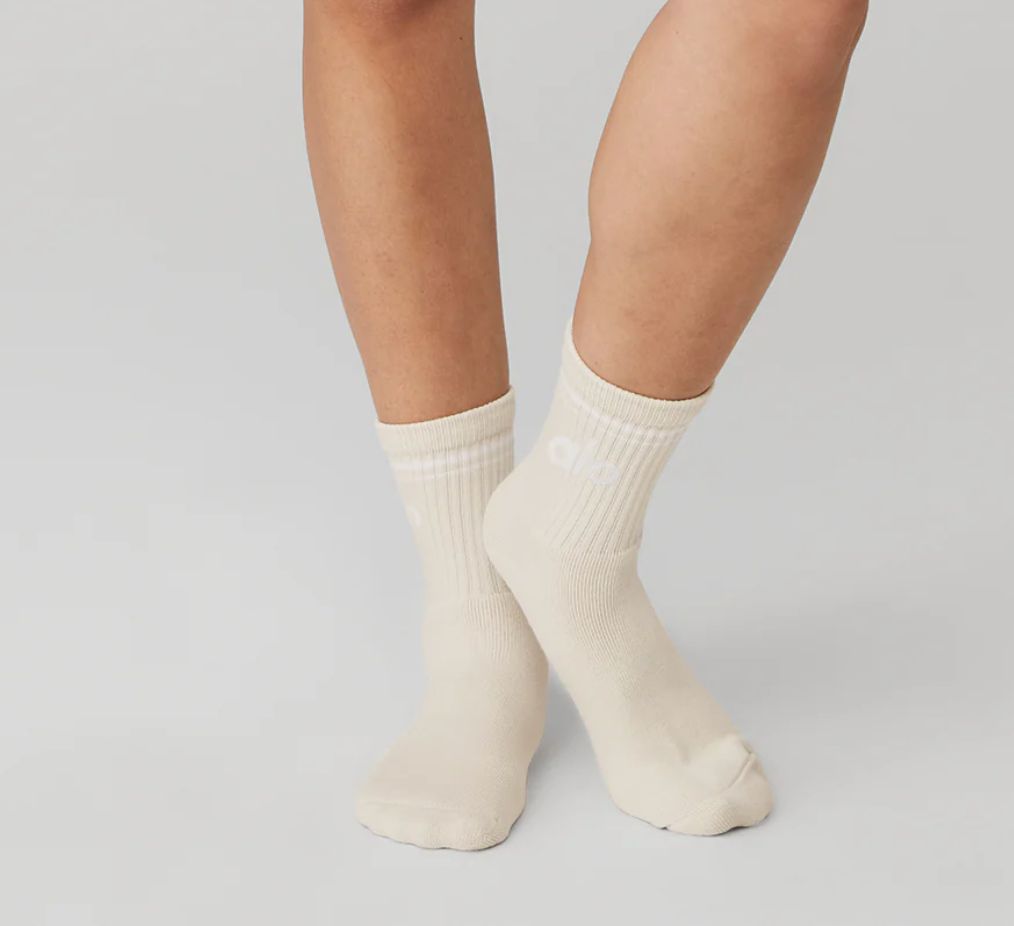 Alo Yoga Unisex Half-Crew Throwback Sock