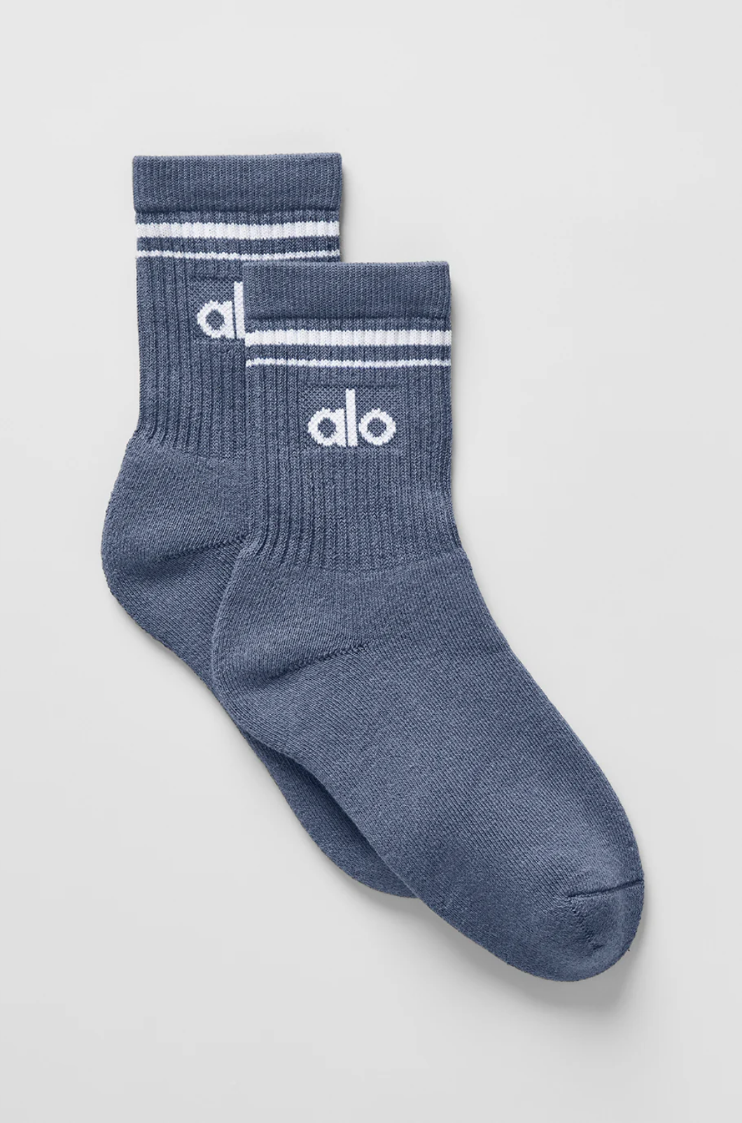 Alo Yoga Unisex Half-Crew Throwback Sock