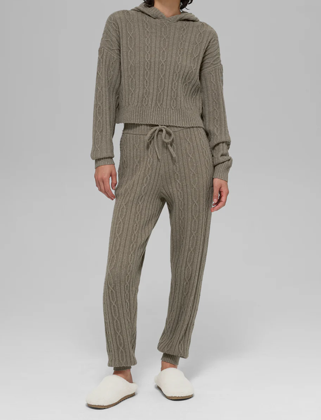Alo Yoga Cable Knit Winter Bliss Pant