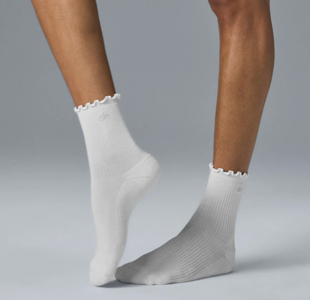 Alo Yoga Women's Lettuce Edge Sock