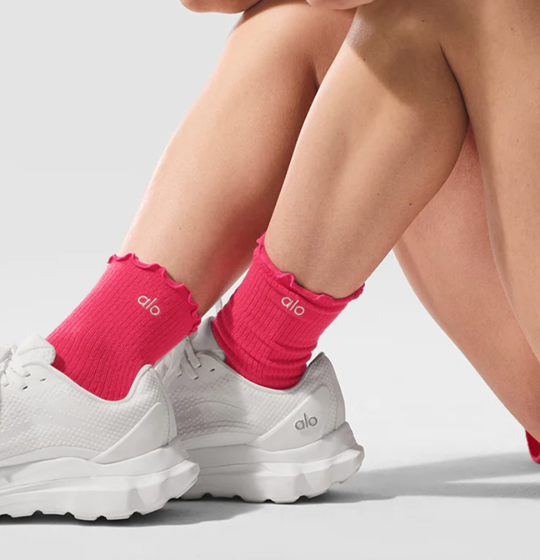 Alo Yoga Women's Lettuce Edge Sock