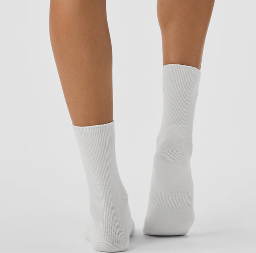 Alo Yoga Unisex Half-Crew Understated Sock