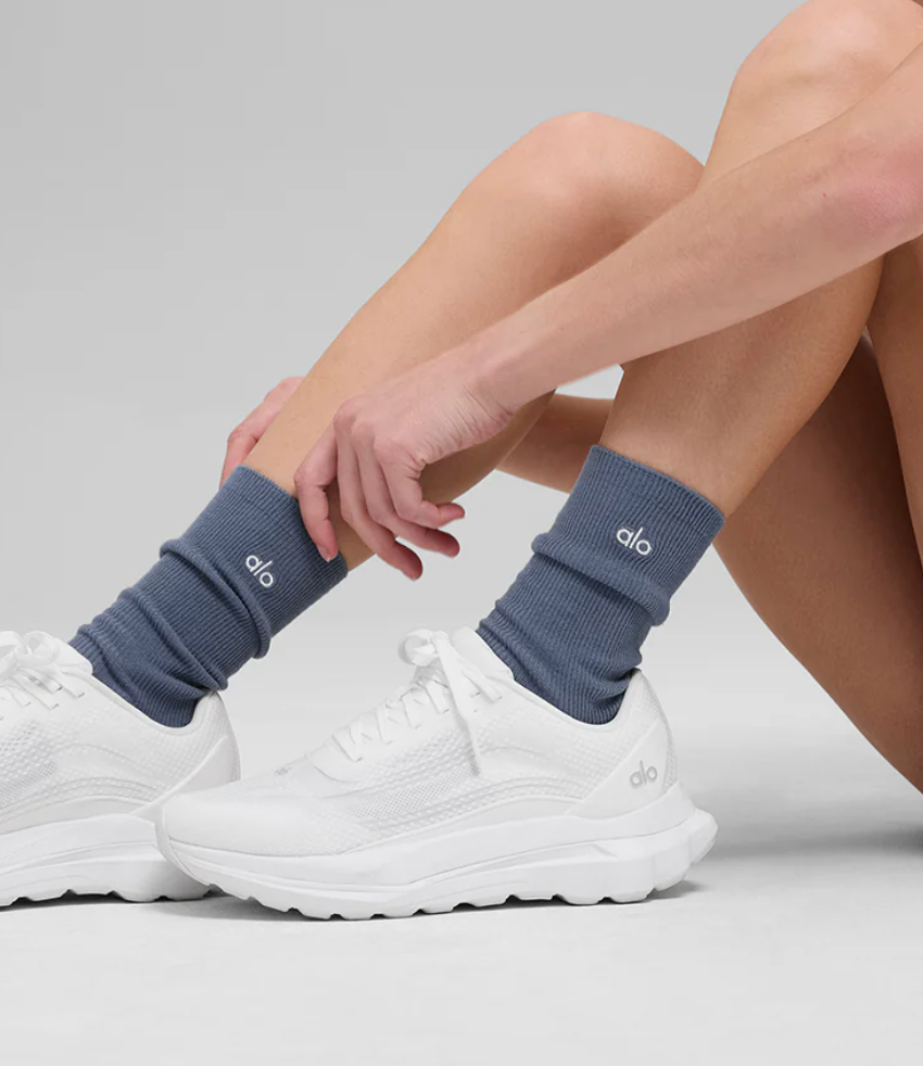 Alo Yoga Unisex Half-Crew Understated Sock