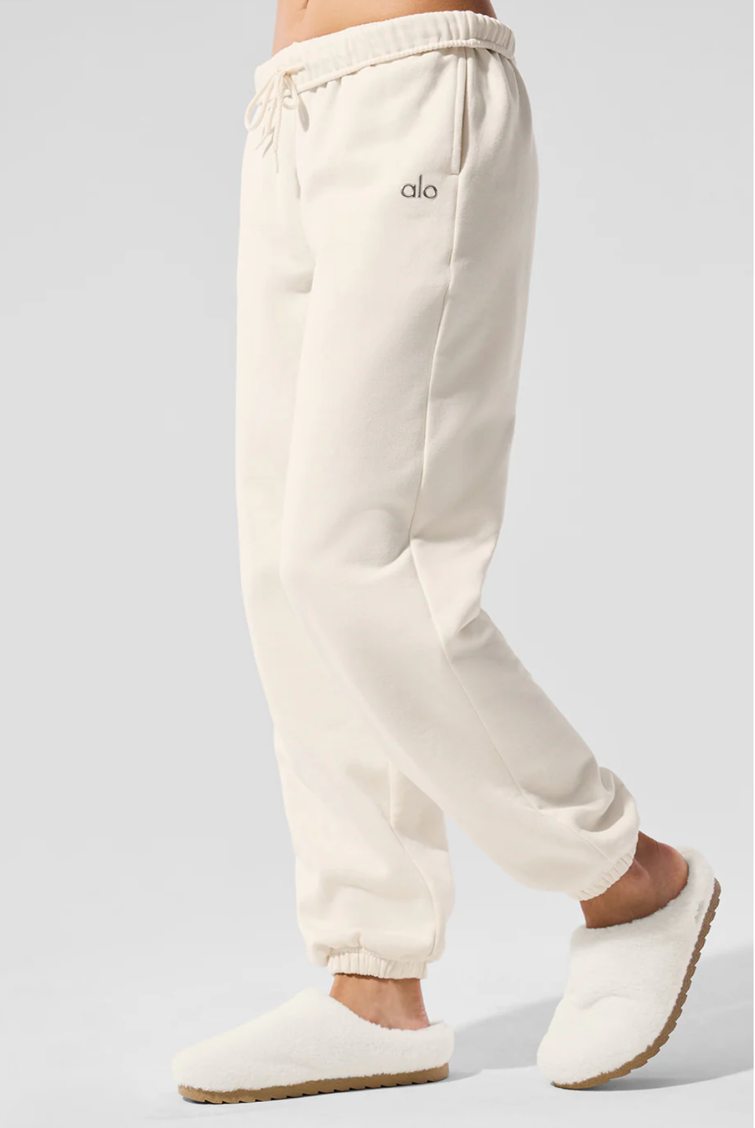 Alo Yoga Accolade Sweatpant
