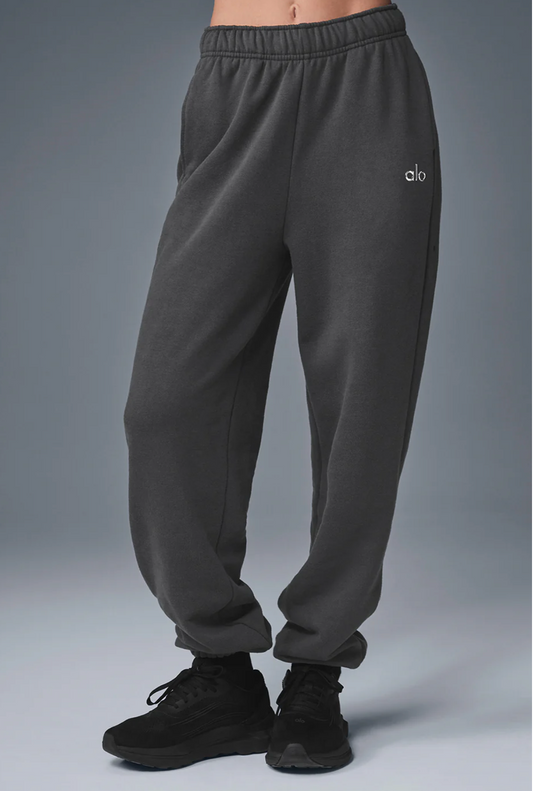 Alo Yoga Accolade Sweatpant