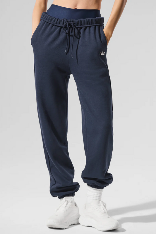 Alo Yoga Accolade Sweatpant