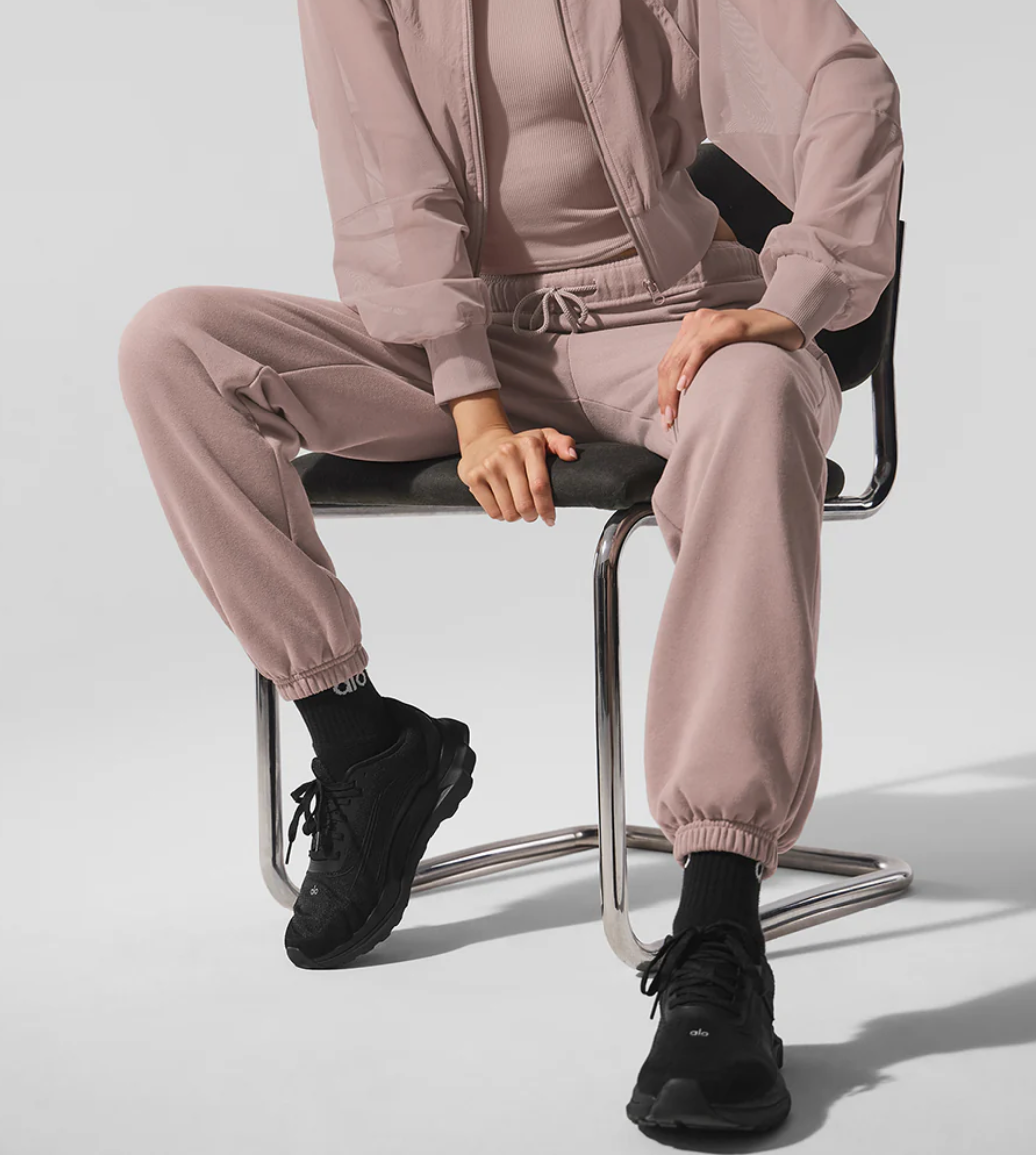 Alo Yoga Accolade Sweatpant