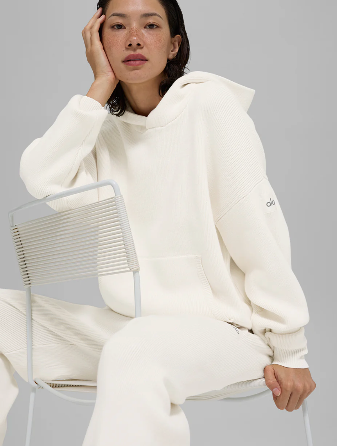 Alo Yoga Scholar Hooded Sweater