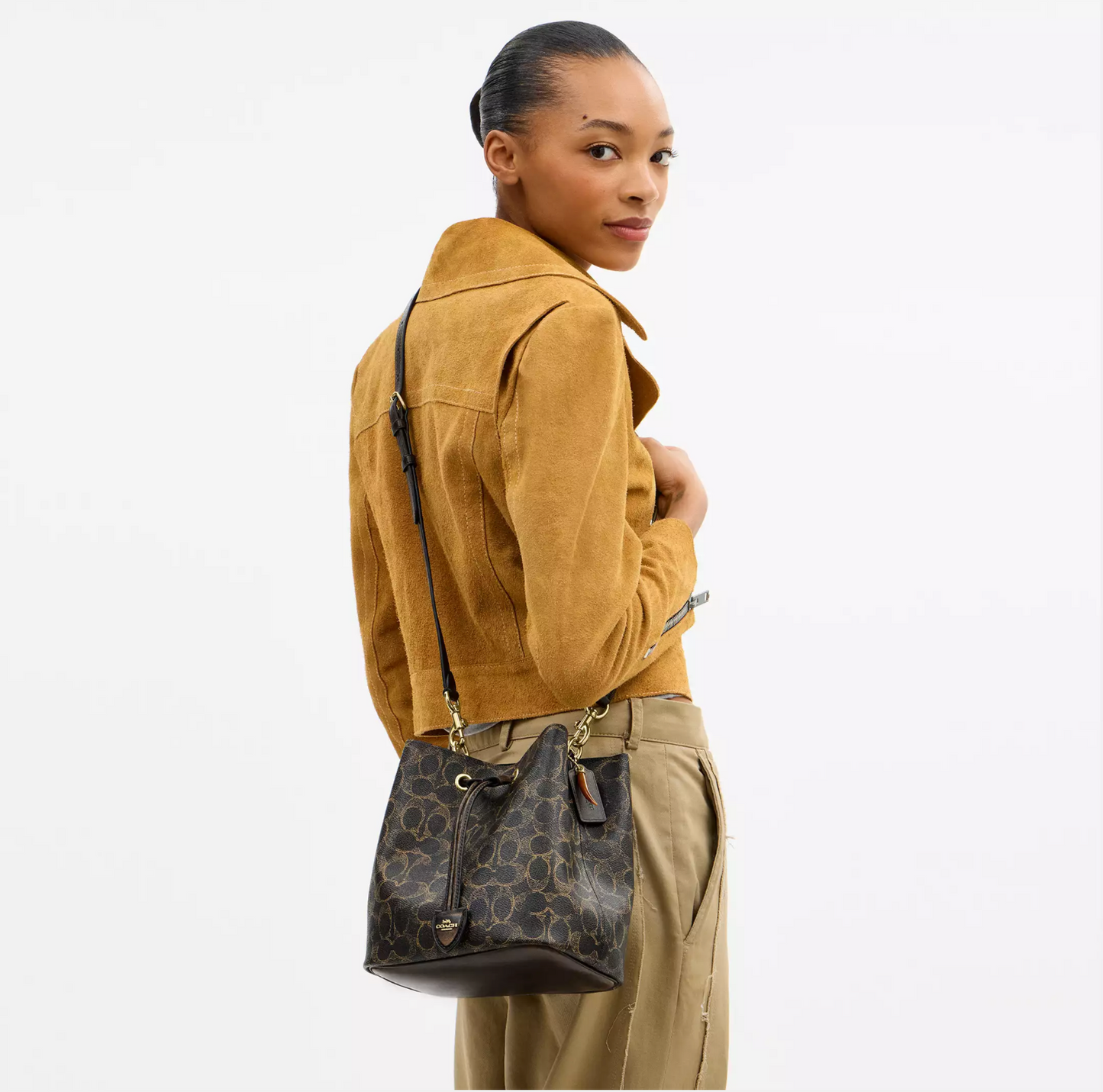 Rowan Bucket Bag In Maxi Signature Canvas