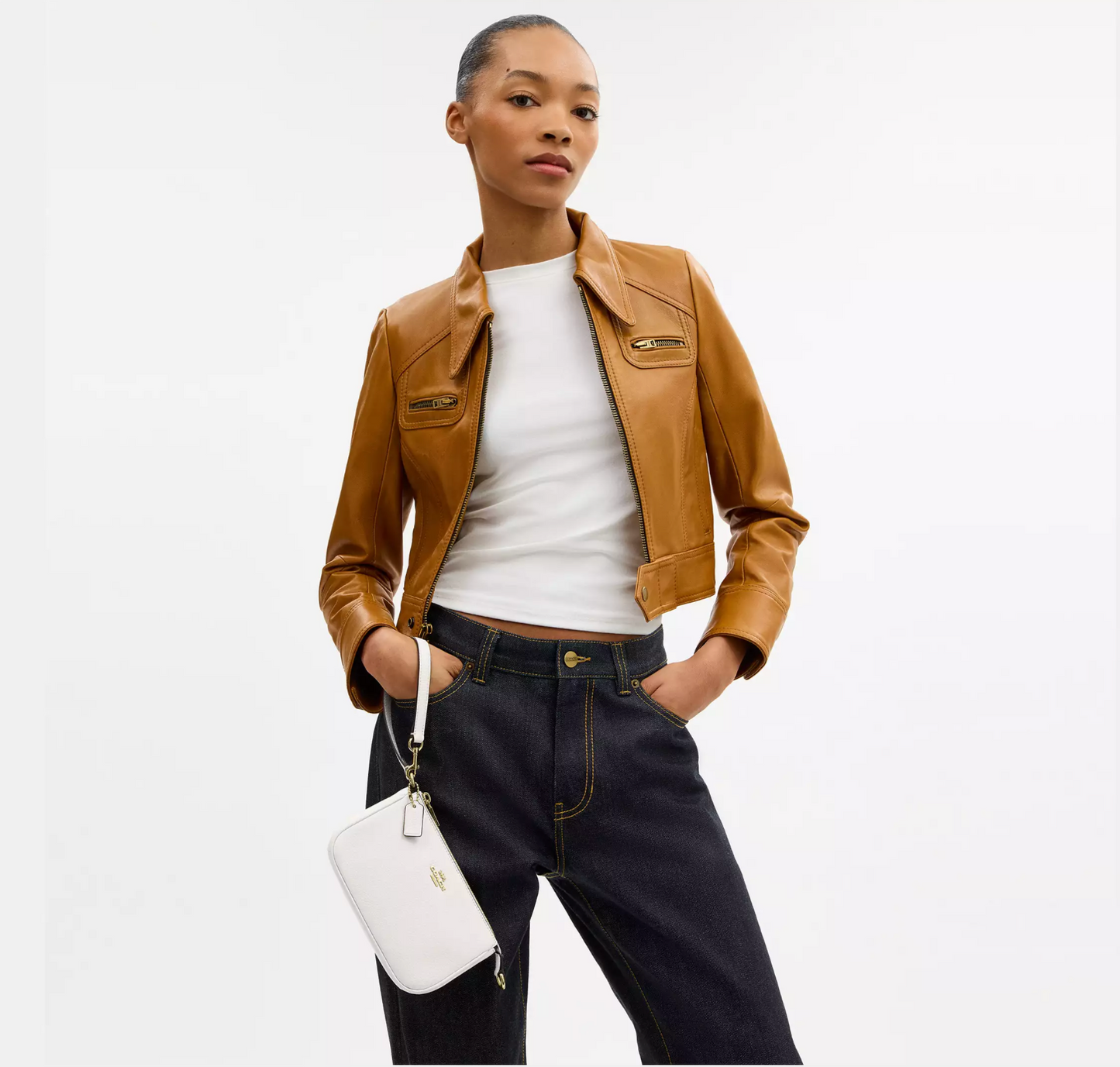 Coach Nolita 19