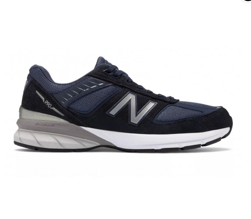 New Balance 990v5 in Navy