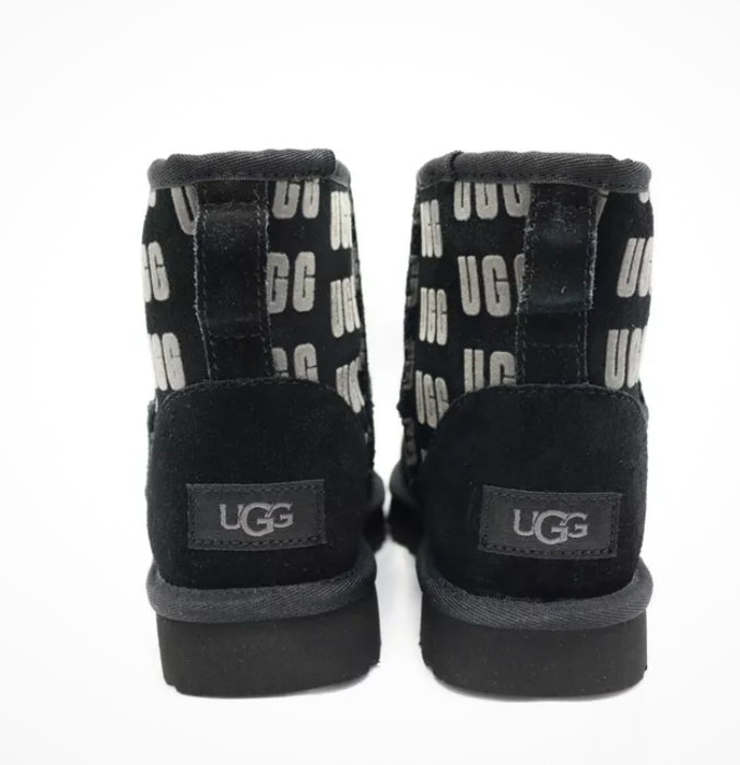 Ugg Classic Mini II Graphic