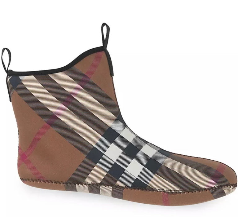 Burberry Flinton Rain Boots