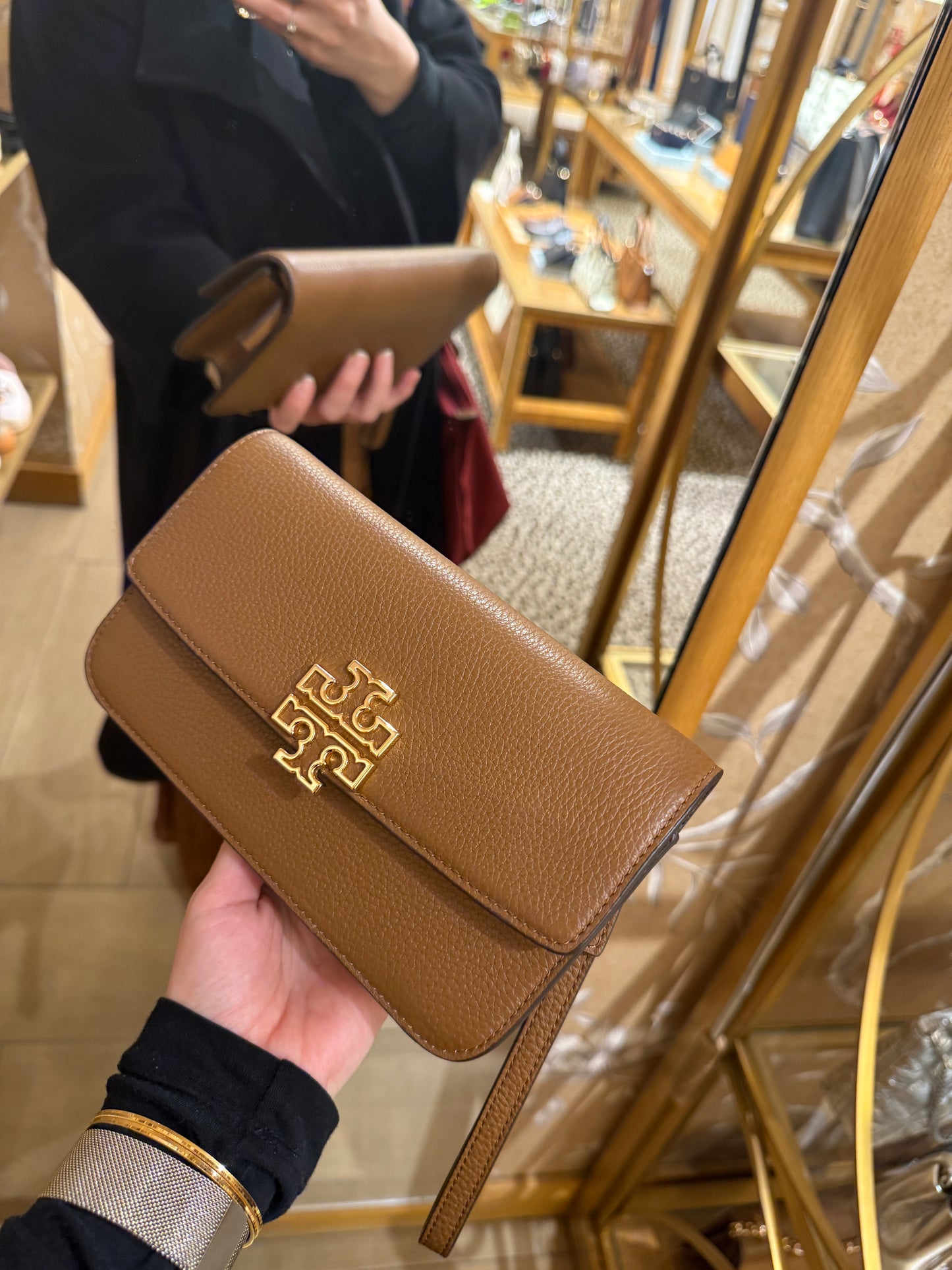 Tory Burch Britten Wristlet Chain Wallet Crossbody