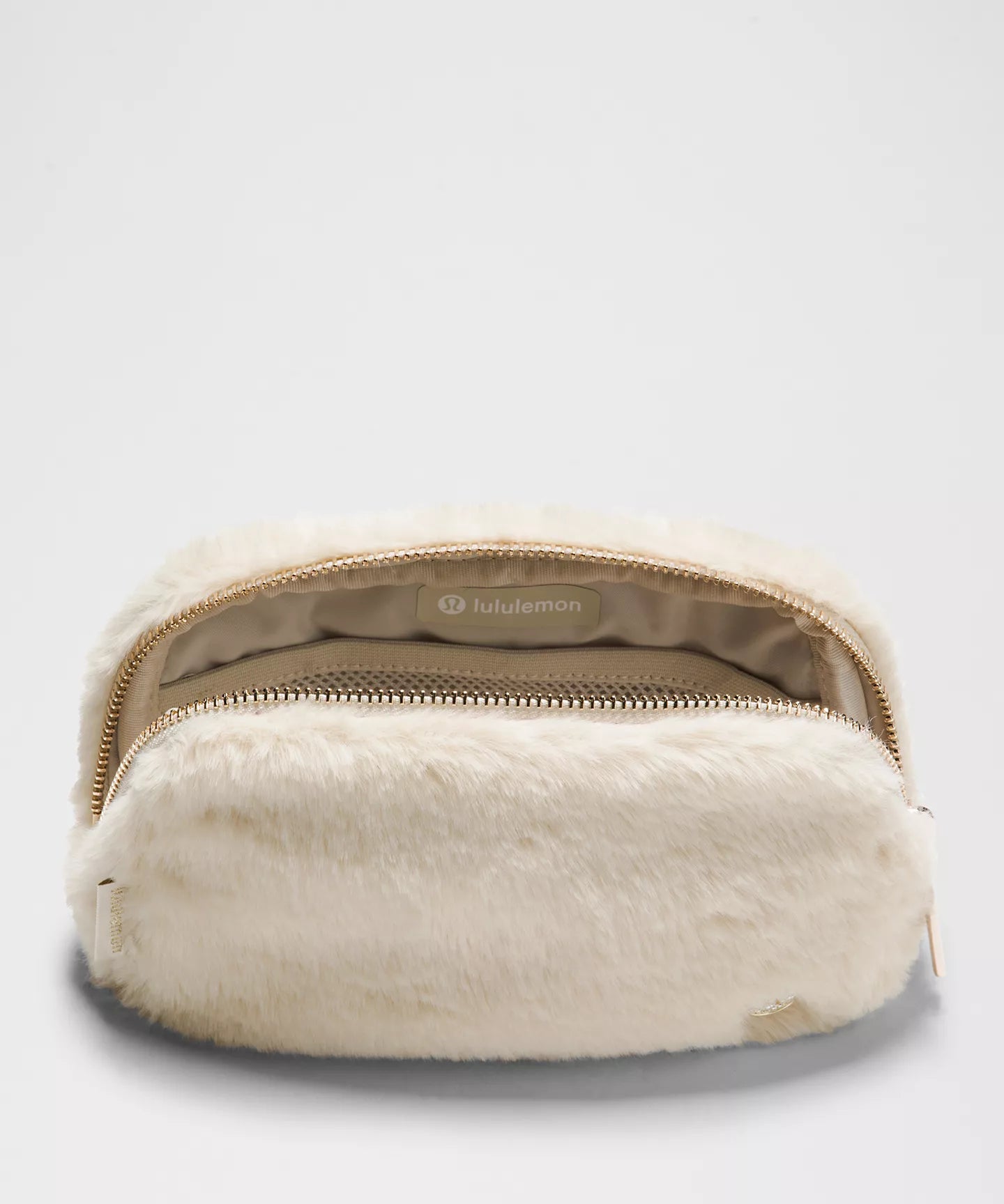 Lululemon Everywhere Belt Bag 1L Plush Fleece