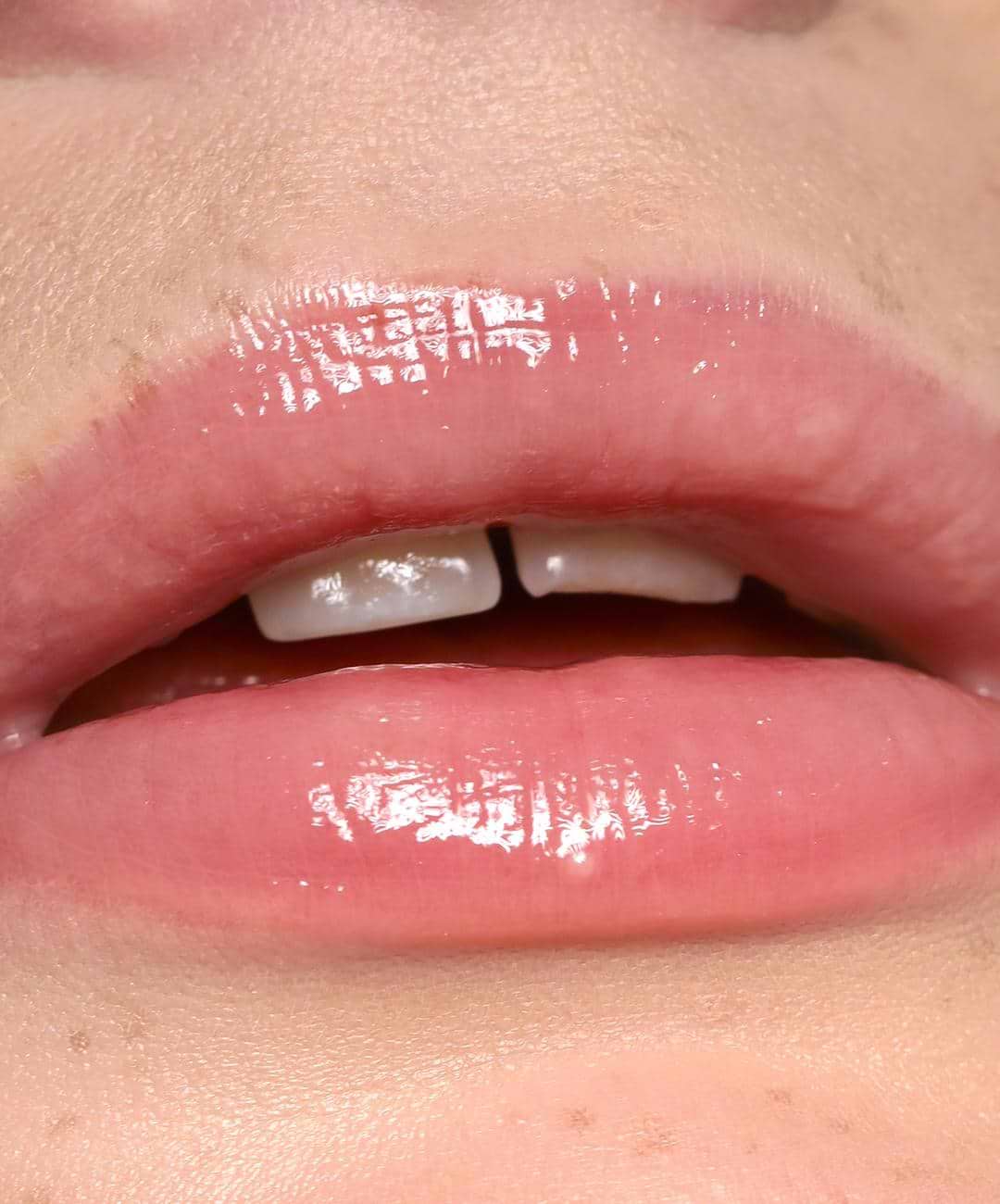 REFY Lip Gloss - BLUSH