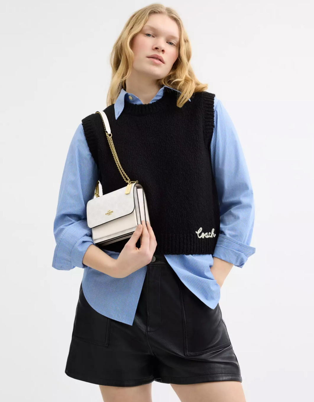 Coach Mini Klare Crossbody Bag In Signature Canvas Çanta