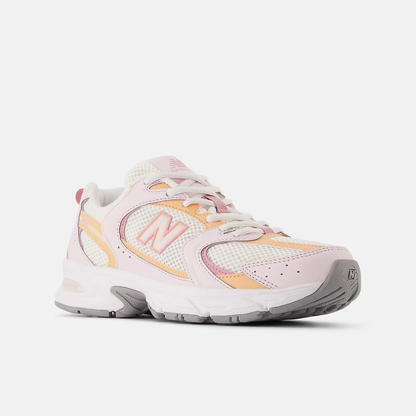 New Balance 530 - Dried orange with pink granite