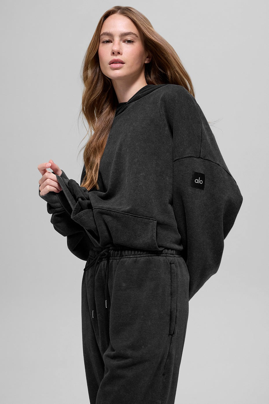 Alo Yoga Chill Vintage Wash Hoodie - Black Wash